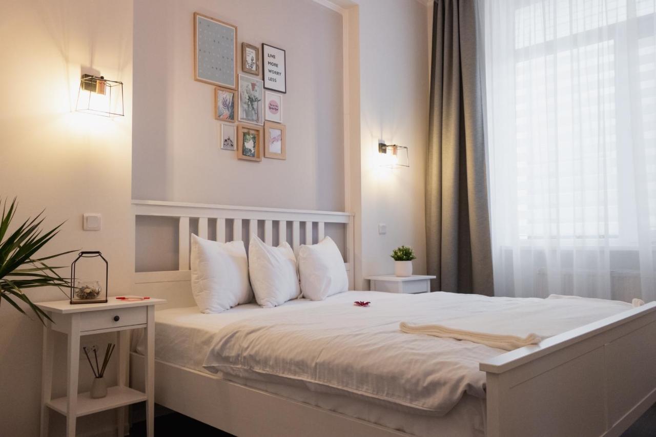 Maison 33 Бухарест Экстерьер фото
