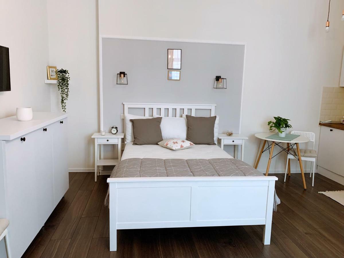 Maison 33 Бухарест Экстерьер фото